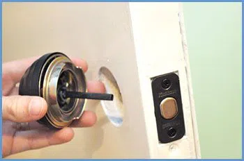 State Locksmith Services Bogota, NJ 201-402-2666 - 5-change-locks-service